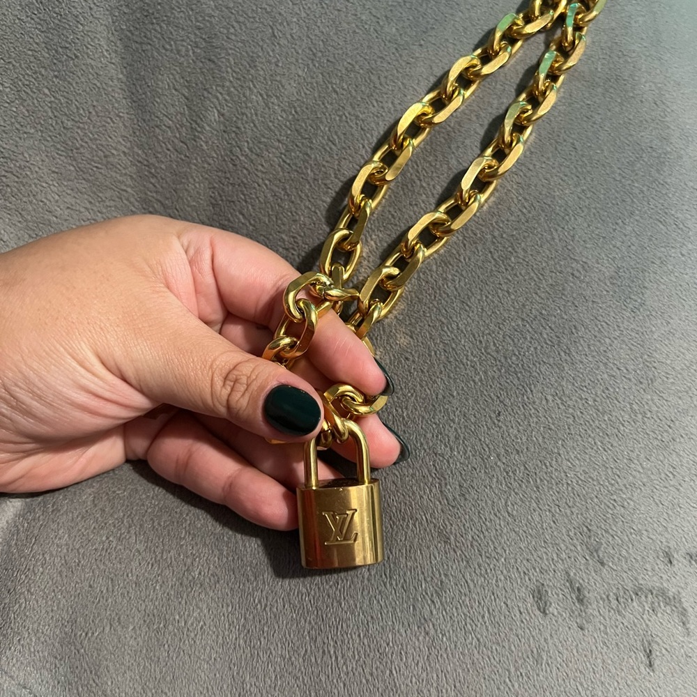 Louis Vuitton Gold Chain Authentic Necklace with Lock and Key Set.